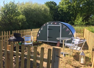 Mafanwys Ark | Cwmcrwth Farm & Holiday Cottages in Wales